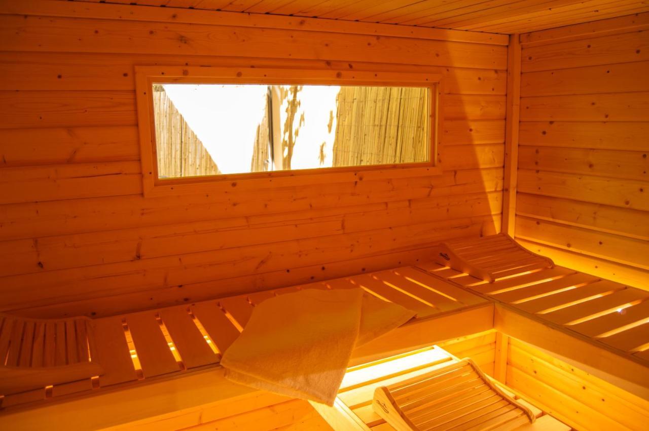 Wellnessoase Mitten In Triberg Триберг Экстерьер фото