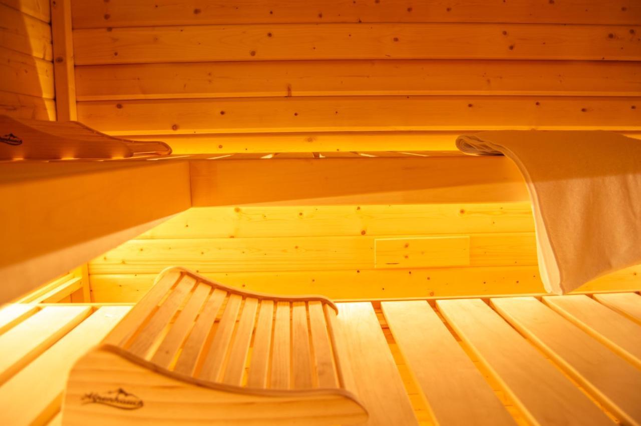 Wellnessoase Mitten In Triberg Триберг Экстерьер фото