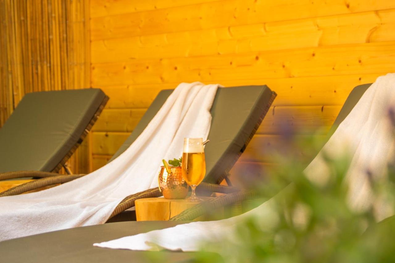 Wellnessoase Mitten In Triberg Триберг Экстерьер фото